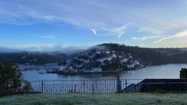 18 January 2020 - 08-46-02 
A touch of early morning frost. Along with a smattering of early morning mist over Kingswear.